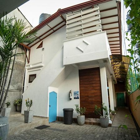 Villa Mihindi Hikkaduwa Luaran gambar
