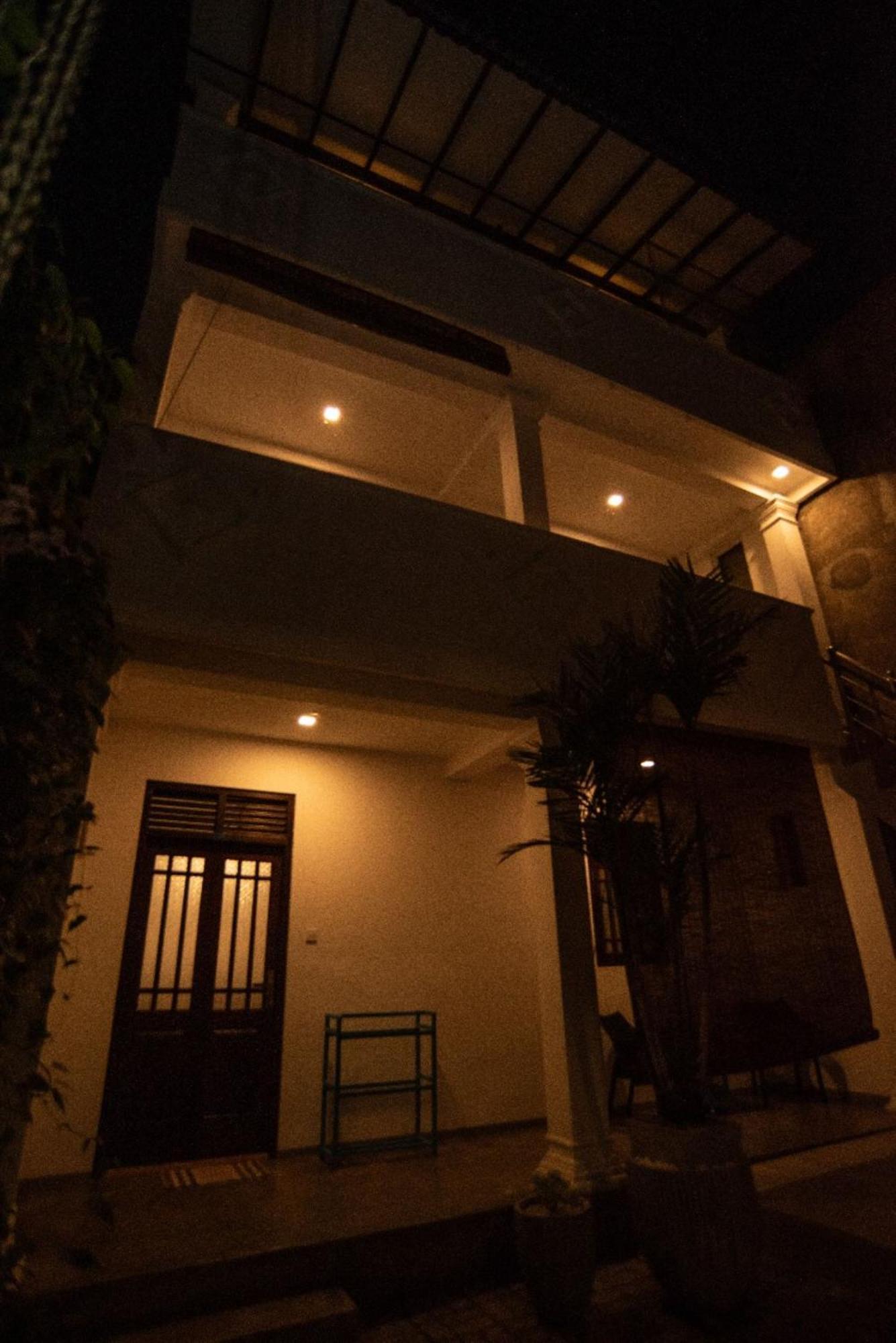 Villa Mihindi Hikkaduwa Luaran gambar
