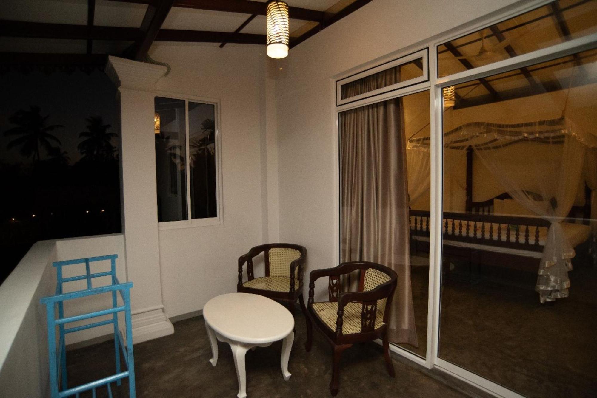 Villa Mihindi Hikkaduwa Luaran gambar