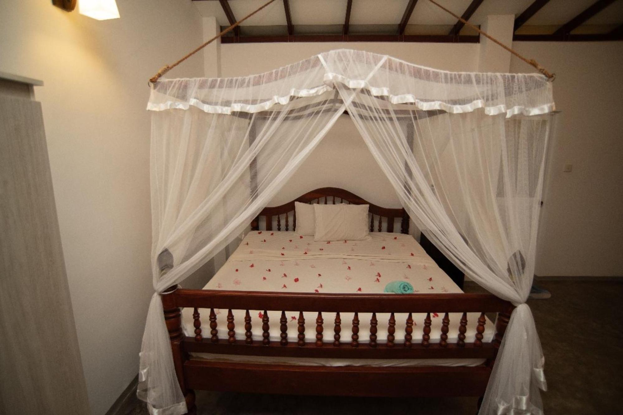 Villa Mihindi Hikkaduwa Luaran gambar