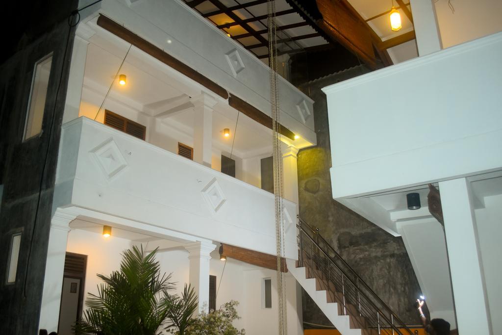 Villa Mihindi Hikkaduwa Luaran gambar